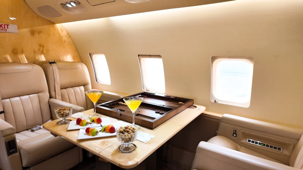10 Ultra High Net Worth Travel Preferences: Luxury or Strategy?